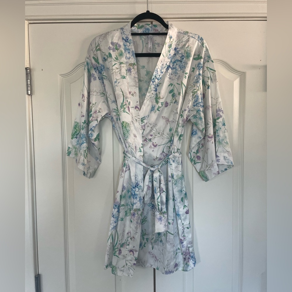 Anthropologie/BHLDN Purple and Blue Floral Satin Robe